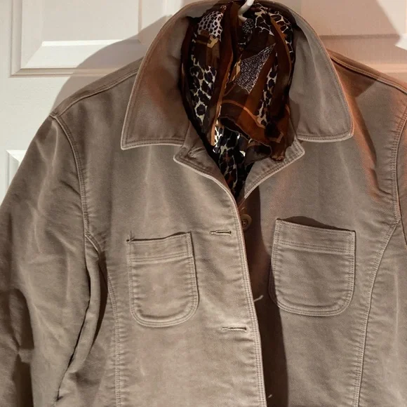 L.L. Bean Women's Tan Utility Jacket - Picture 7 of 8